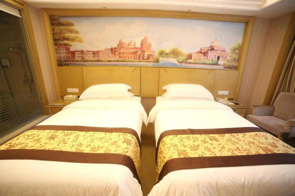 Vienna International Hotel Shanghai Pujiang Ngoại thất bức ảnh